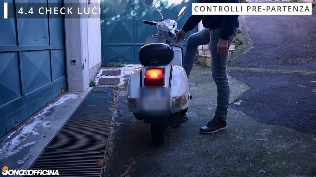 test funzionamento luci vespa piaggio
